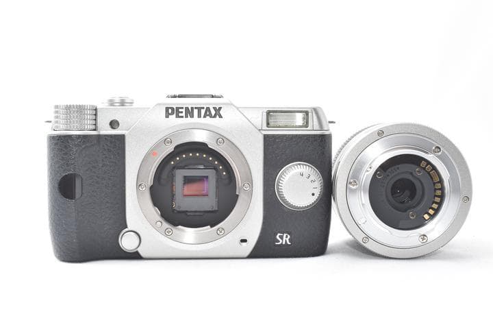 【美品】ペンタックス PENTAX Q10 シルバー レンズキット