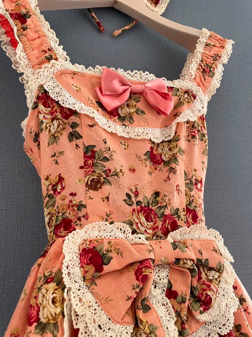 BABY JSK 薔薇花柄サーモン・コーラルピンク　ノースリーブワンピースにも