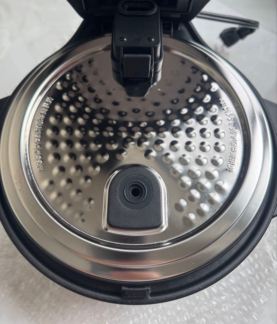 美品 BALMUDA The Gohan 電気炊飯器 K03A-BK ザゴハン