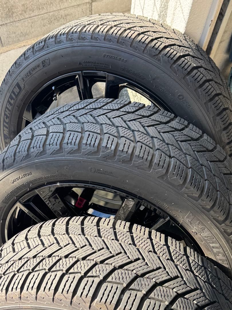 シトロエン ベルランゴ　17インチ ホイール＆スタッドレスタイヤセット