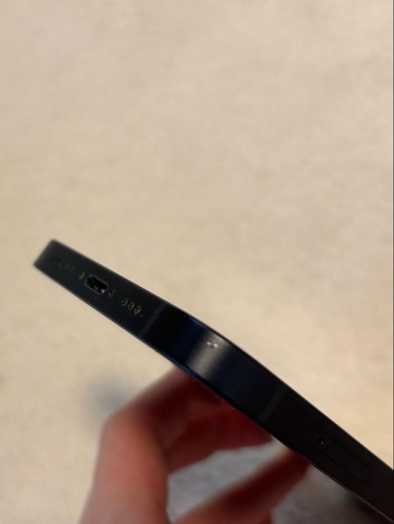 iPhone12 ブラック