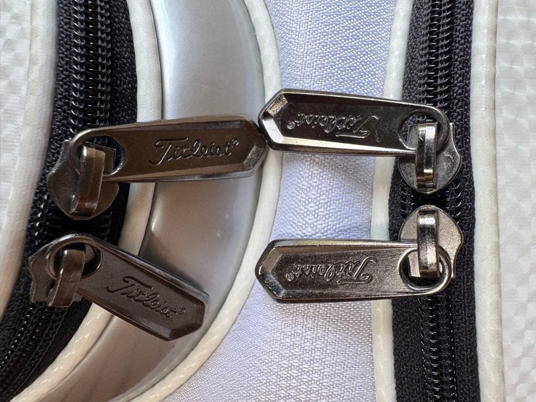 希少　美品　大容量　Titleist タイトリスト キャディバッグ９型　ホワイト