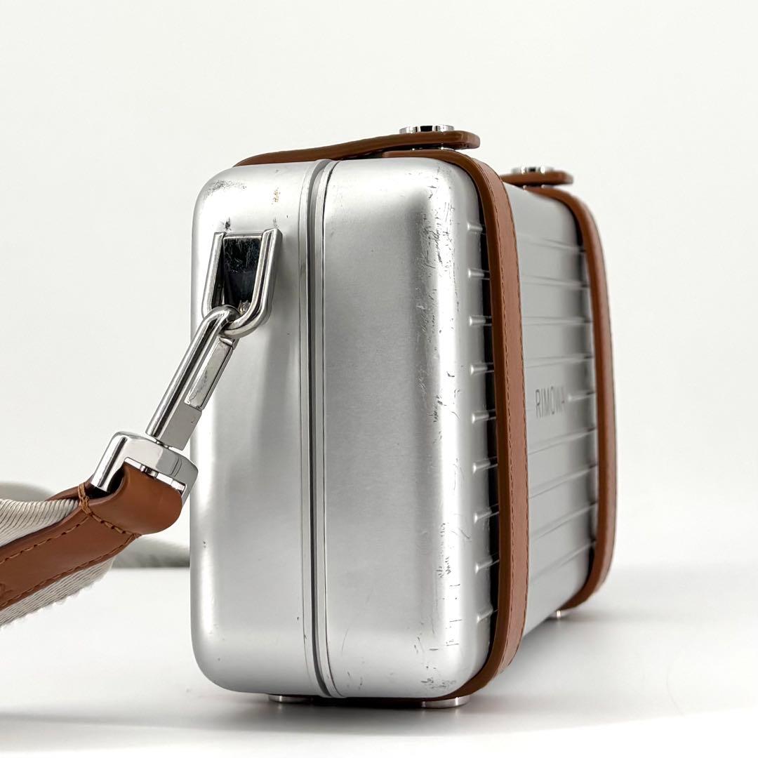 RIMOWA リモワ クロスボディバッグ ショルダー シルバー