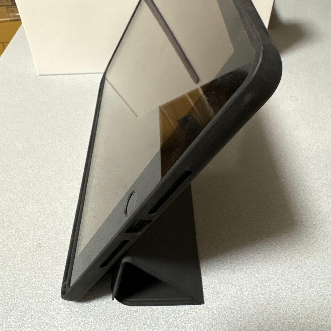 iPad 第8世代 128GB Wi-Fiモデル スペースグレー