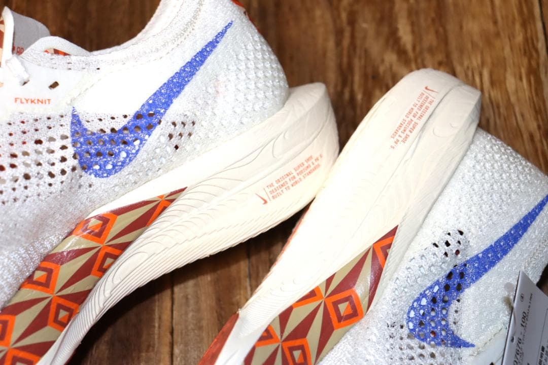 新品 ナイキ　ズーム ヴェイパーフライ ネクスト% 3 プレミアム 26cm 併