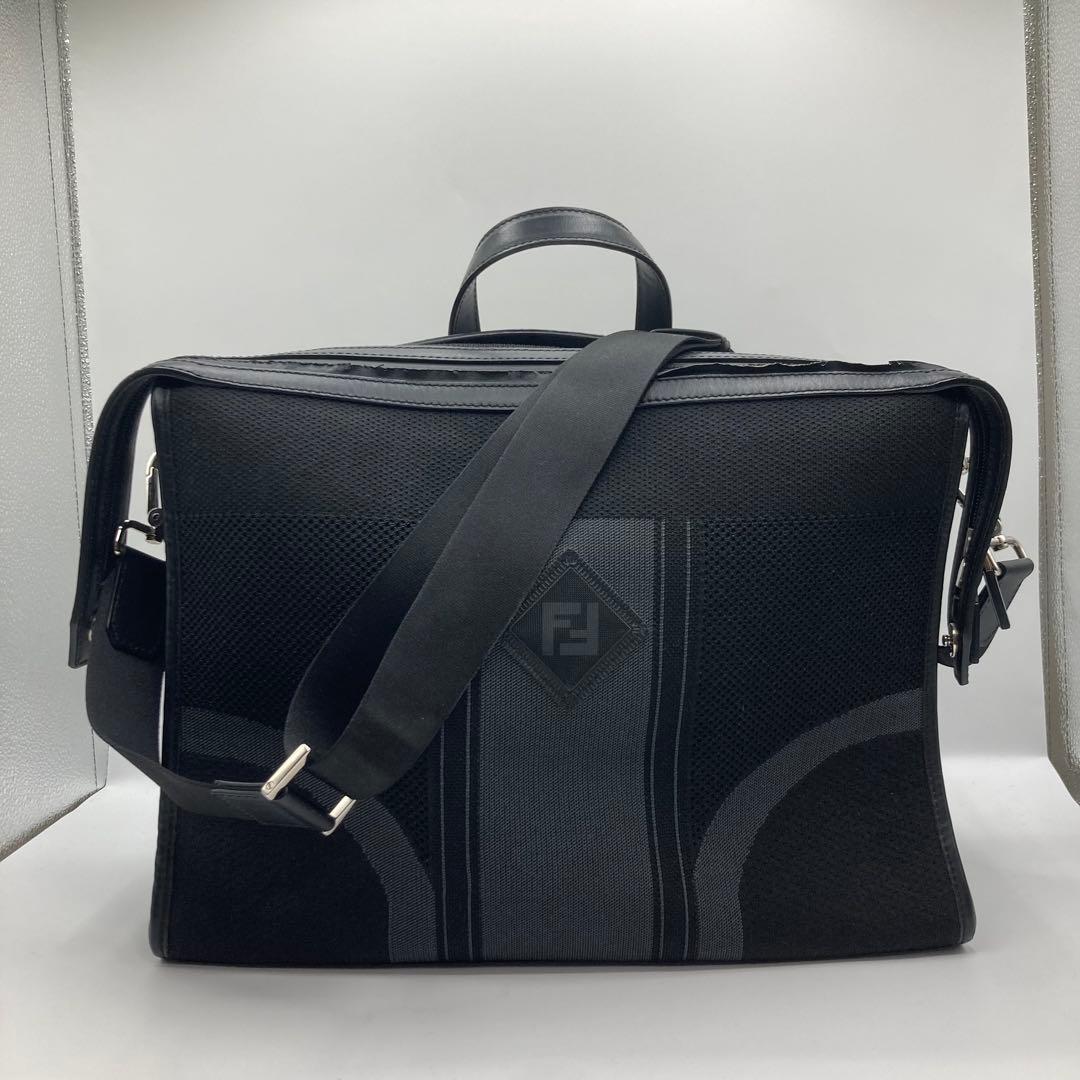 FENDI フェンディ 7VA400 ロゴ メッシュ ビジネスバッグ
