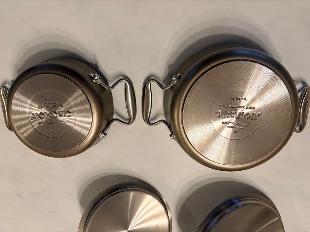 新品　マイヤー サーキュロン シャンパンカラー　両手鍋　１６ｃｍ＆２０ｃｍ