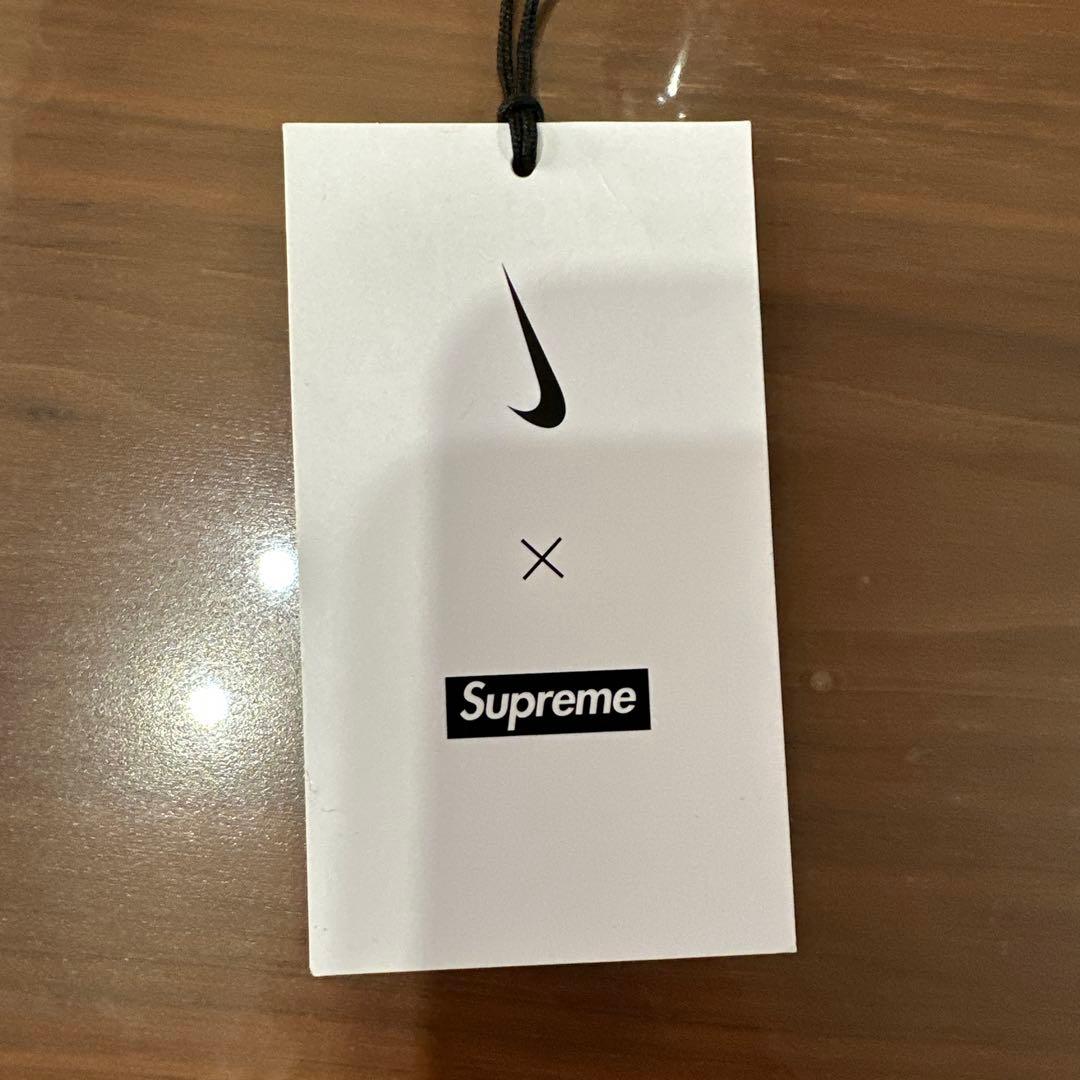Supreme × NIKE リップストッププルオーバー　Mサイズ