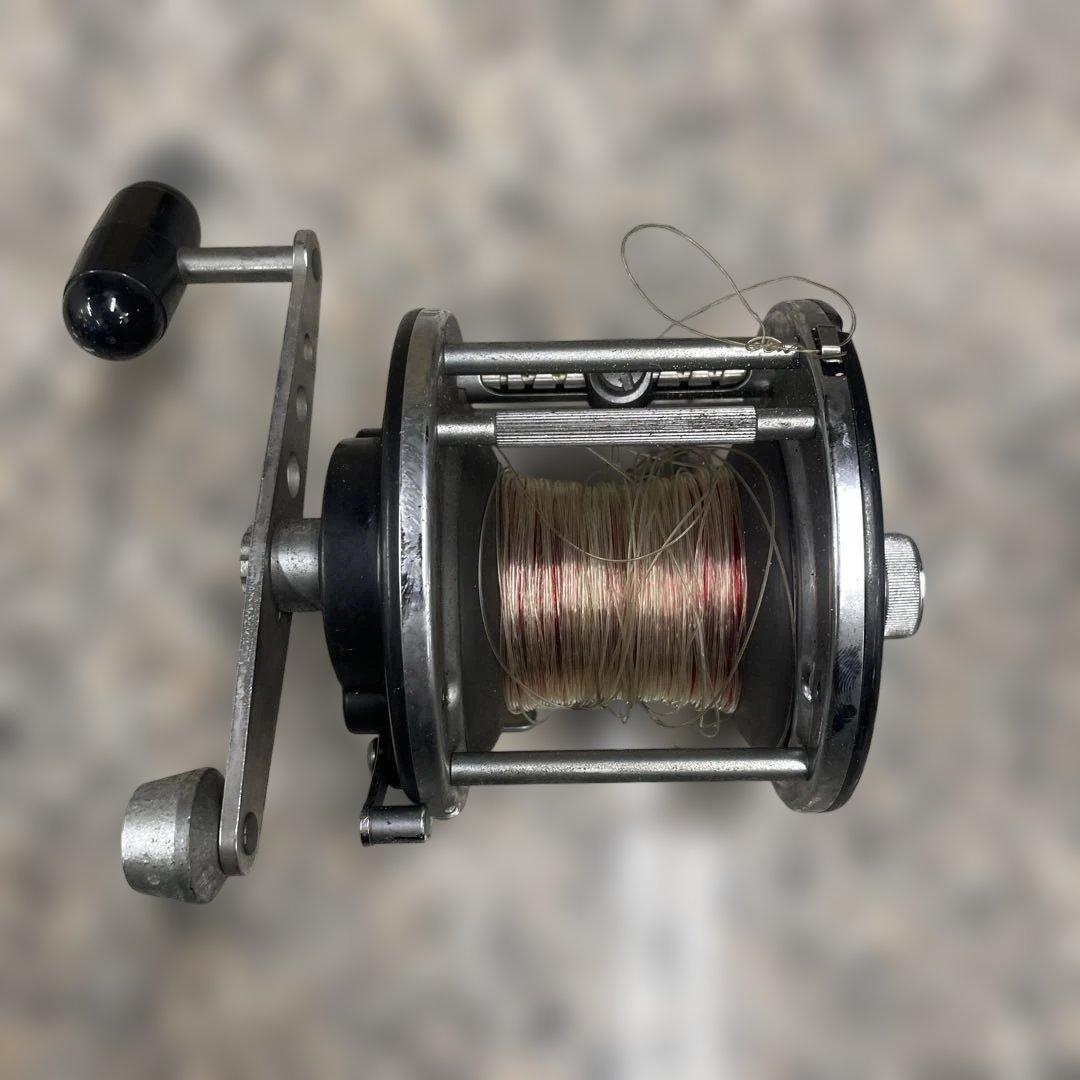 d*9様 ★DAIWA ダイワ Dynamic ST-60 フィッシングリール