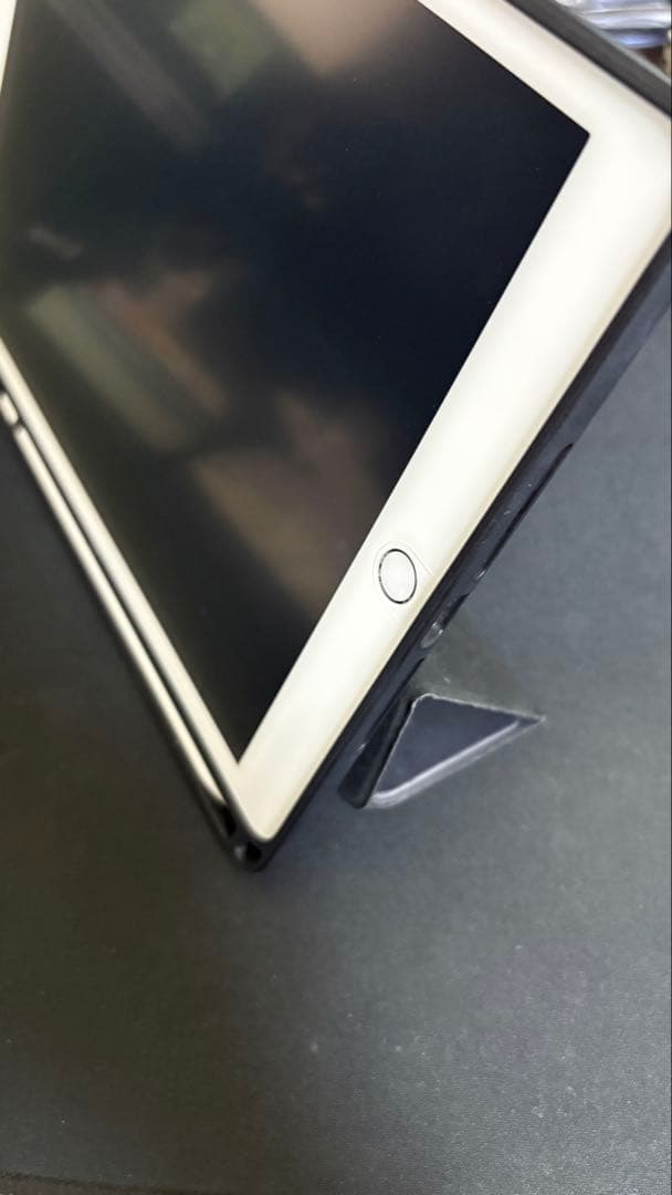 ひ*こ様 iPad 第8世代 wifiモデル + apple pencil 第1