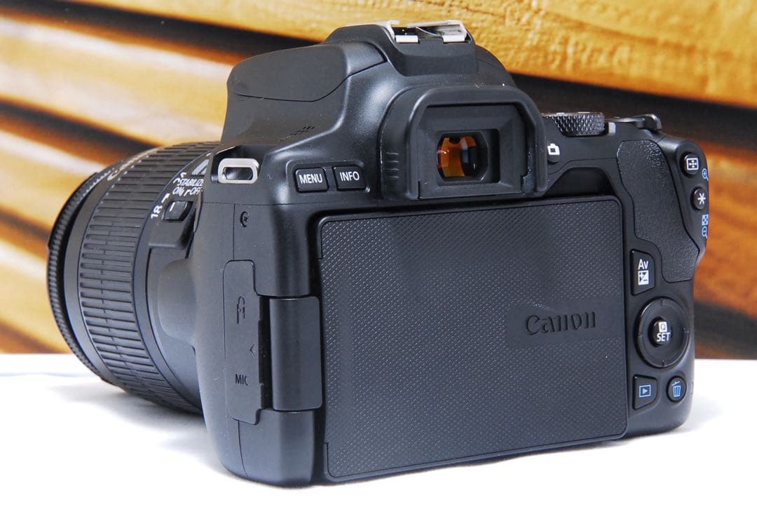 【訳あり】一眼レフ キャノン Canon X10 Bluetooth Wi-Fi