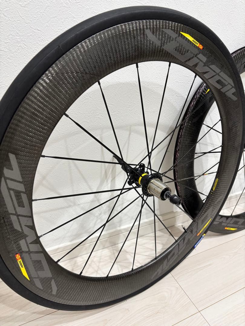 マビックMAVIC COMET PRO CARBON SL チューブレスレディ