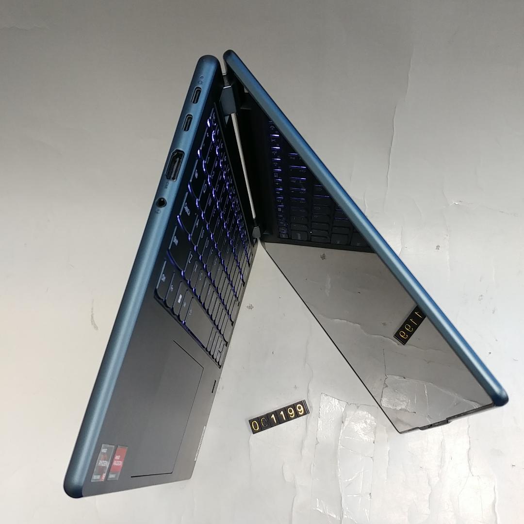 Lenovo Yoga 6 13㌅ Ryzen 5 8GB SSD 238GB