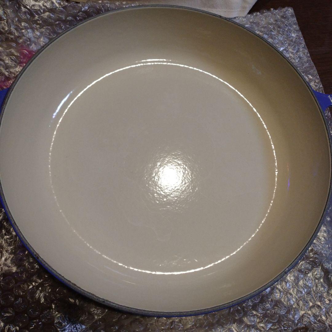 ル・クルーゼ(LE CREUSET) ホーロー鍋 26cm　青
