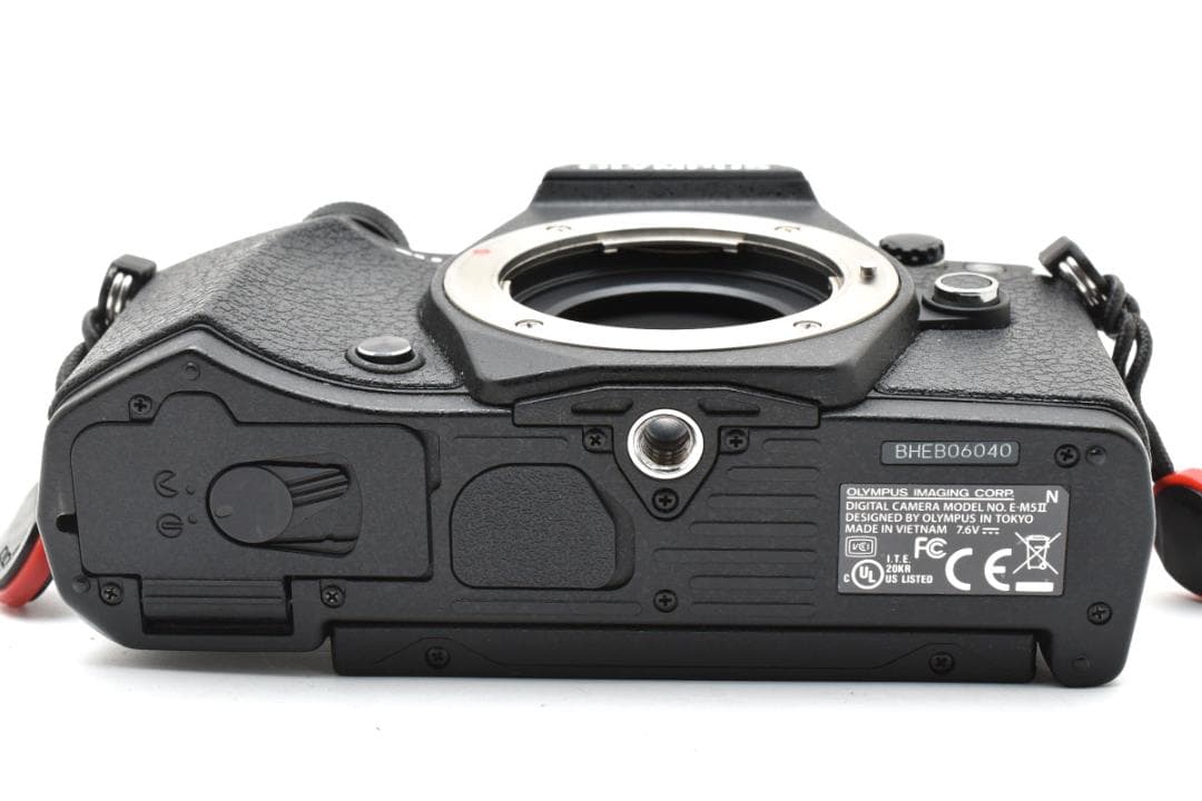 ■ 美品 ■ オリンパス　OLYMPUS E-M5 Mark II ボディ