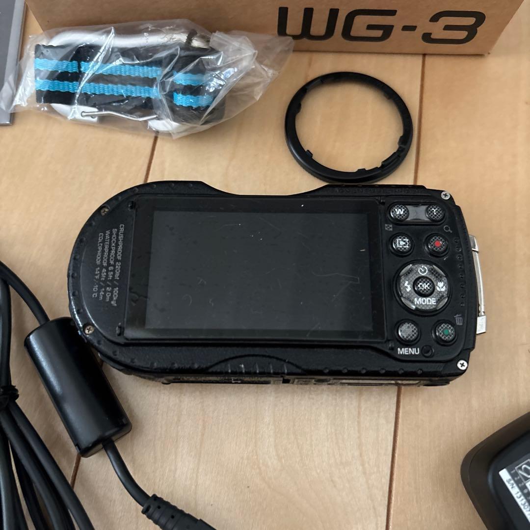 箱、説明書付きPENTAX WG-3 防水デジタルカメラ
