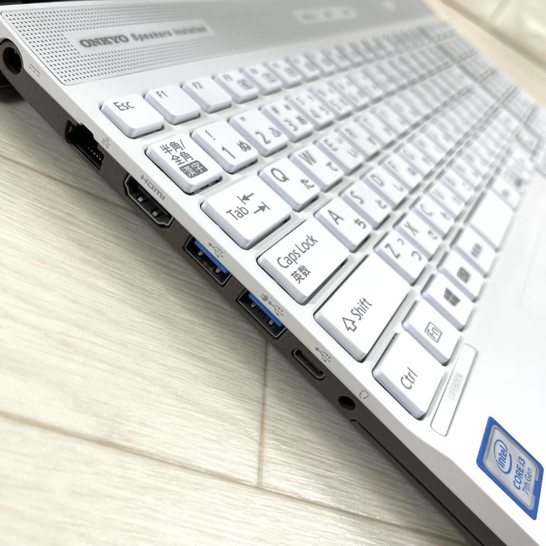 富士通 i3 高速SSD＋HDD メモリ8 windows11ノートパソコン