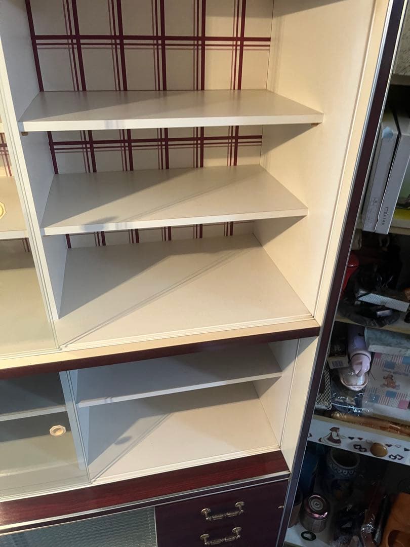 食器棚 昭和レトロ 当時物 レトロポップ 飾り棚 インテリア チェッカーガラス