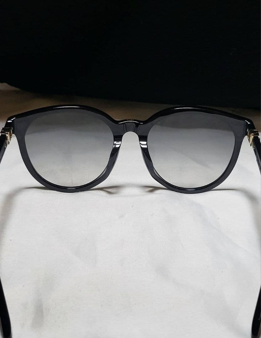 ◆Christian Dior◆サングラス　30Montaigne Mini