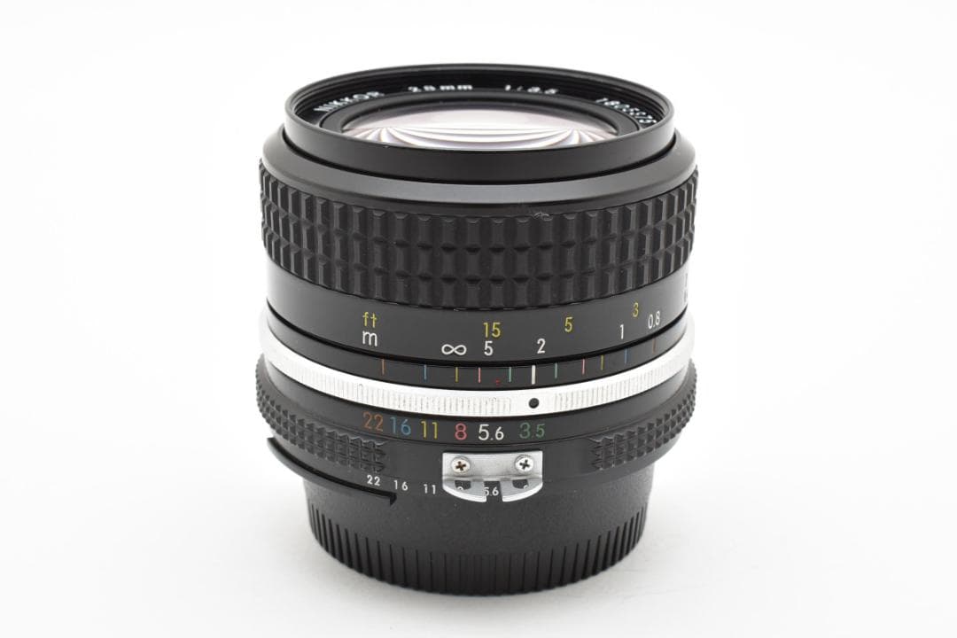 Nikon Ai NIKKOR 28mm F3.5 広角単焦点レンズ C070