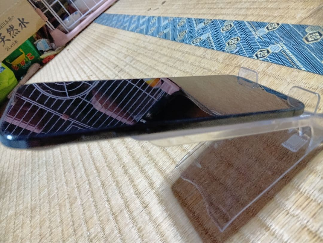 8月生まれ　iPhone air スペースブラック　256GB