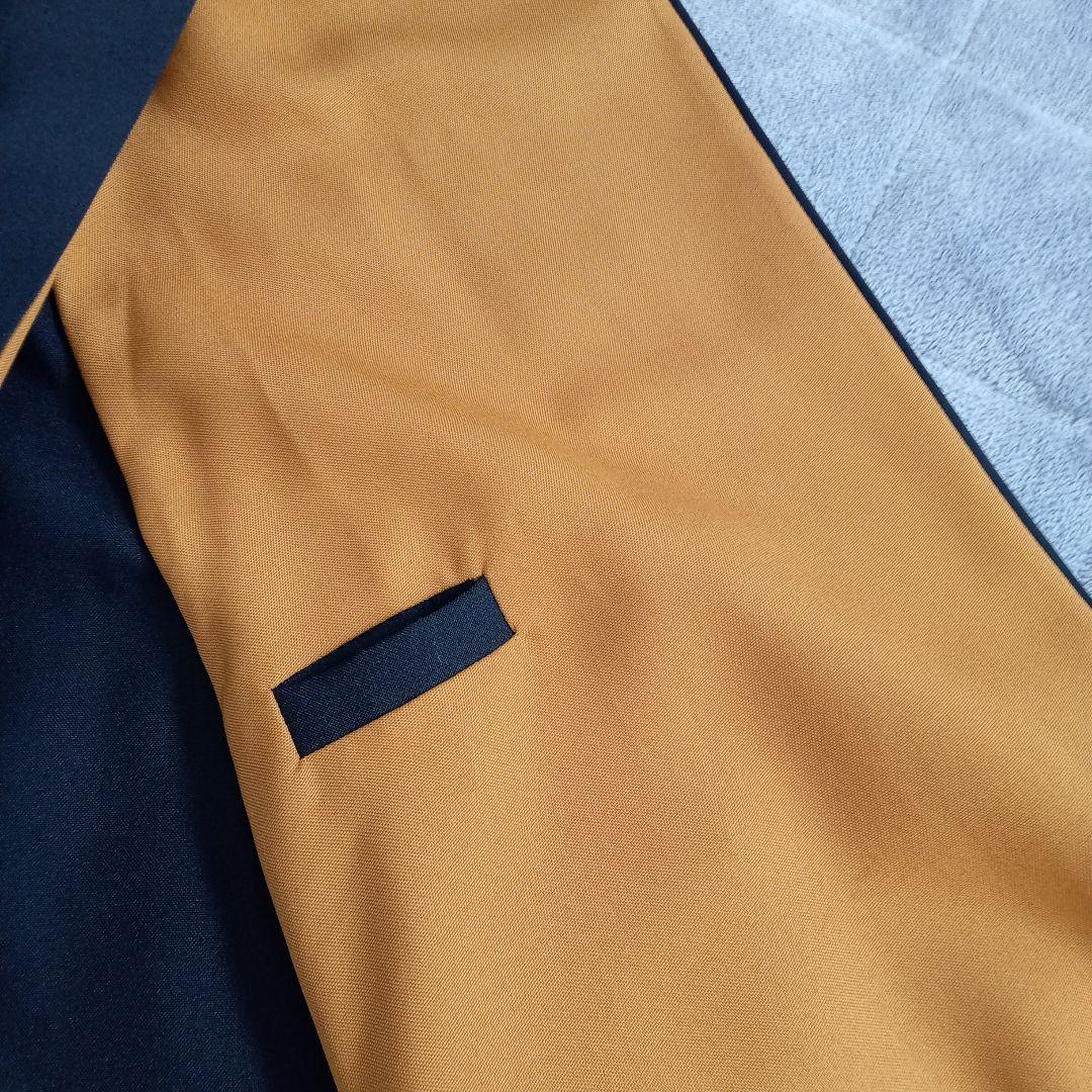 公式　ハリーポッター　ハッフルパフ　フード付きローブ　ネクタイ付き　M