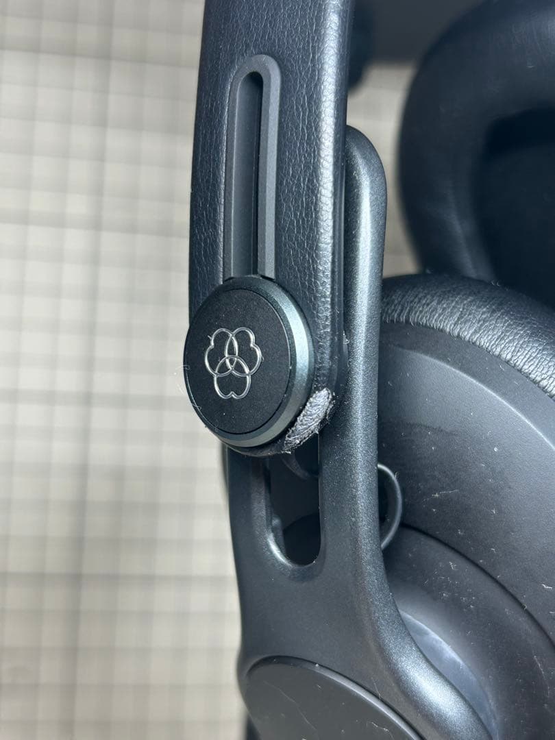 AKG K371-BT ブラック ワイヤレスヘッドホン オーバーイヤー型