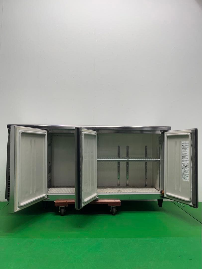 ☆地域限定送料無料☆工場整備品☆ホシザキ テーブル型冷凍冷蔵庫 2018年