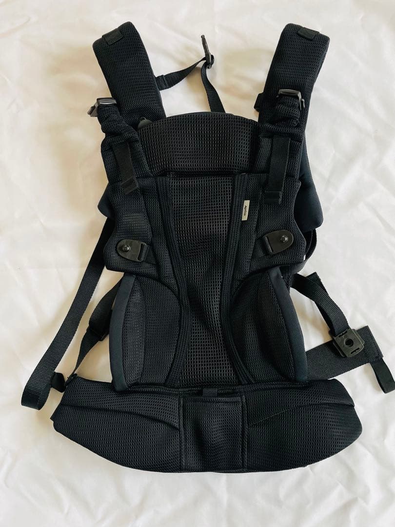 美品　Apricaラクリス 抱っこ紐 ブラック