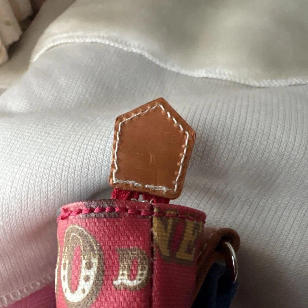 f*t様 【美品】ロゴプリントが特徴的Vivienne Westwood ショル