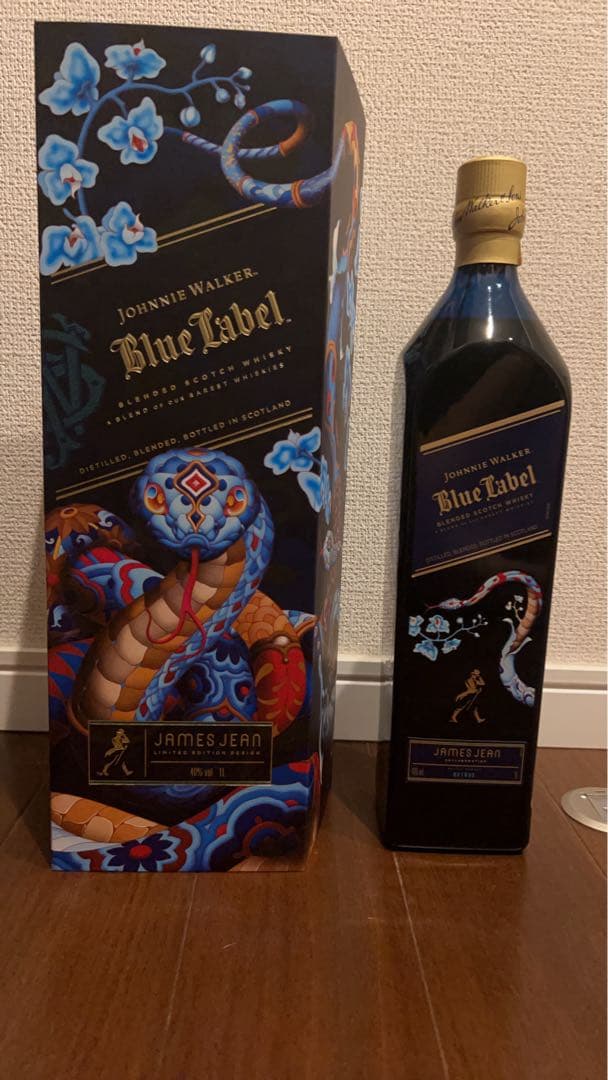 1L大瓶 ジョニーウォーカー ブルーラベル イヤー オブ ザ スネーク