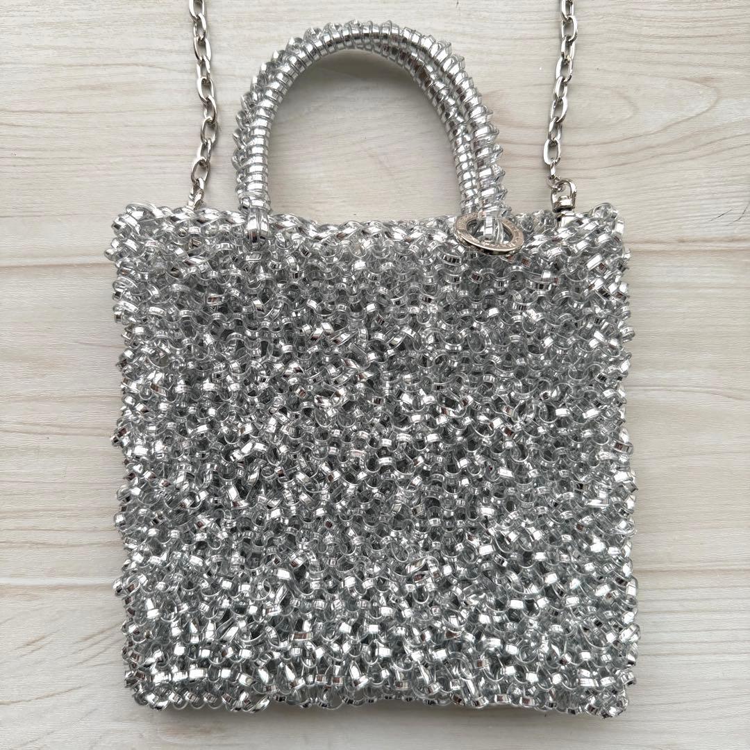 キラキラショルダーバッグ☆シルバー☆取り外し可能なチェーン付き