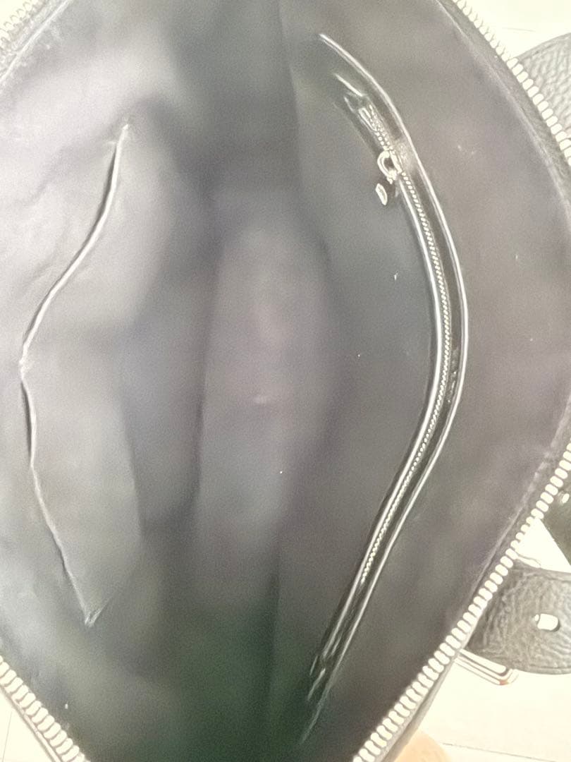 バリー　黒レザートートバッグ