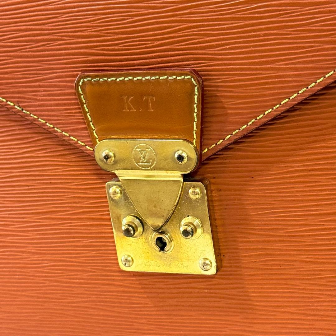 ■美品■LOUIS VUITTONルイヴィトン ビジネスバッグ エピ コンセイエ