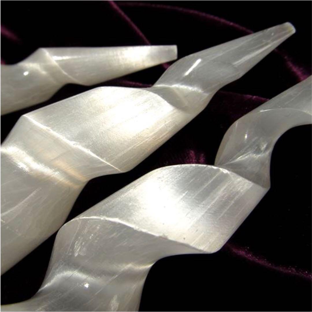 ★特選三石★強力な浄化作用♡【３本セット☆美品セレナイト♢スパイラルワンド】❤