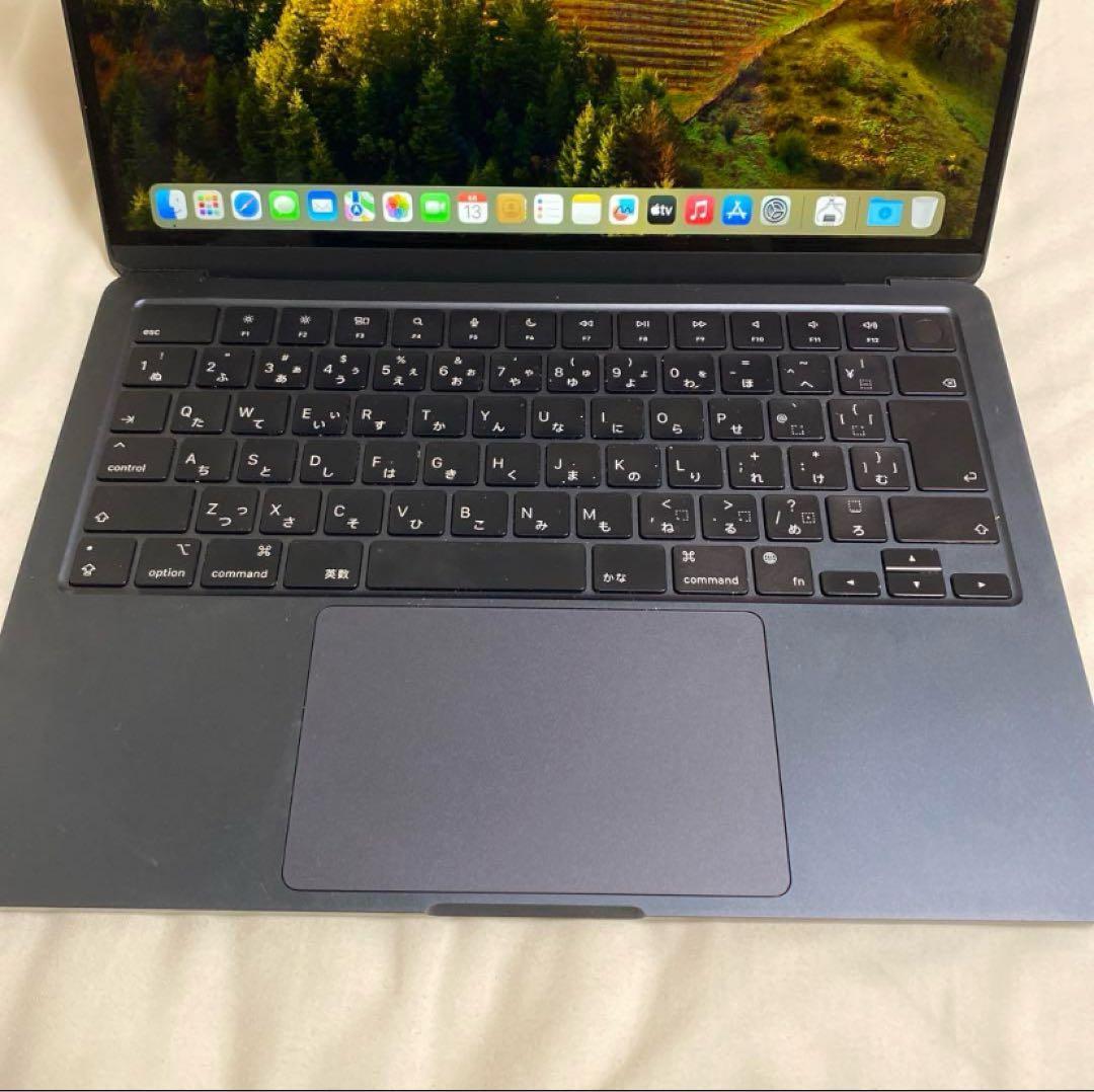 【即日配達】MacBook Air 2024 13インチ　充電器付き