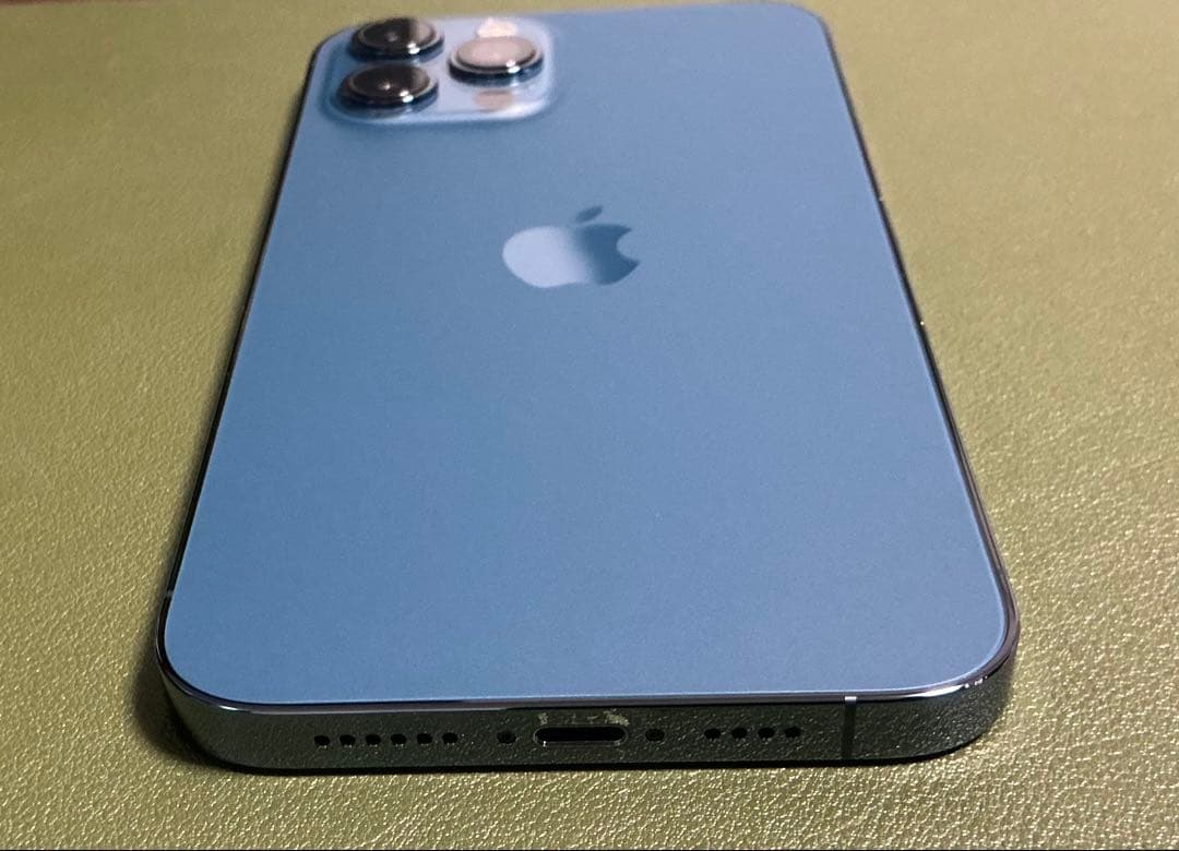 Apple iPhone 12 Pro Maxパシフィックブルー 本体