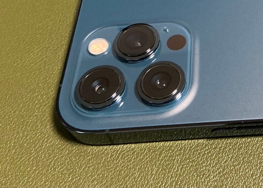 Apple iPhone 12 Pro Maxパシフィックブルー 本体