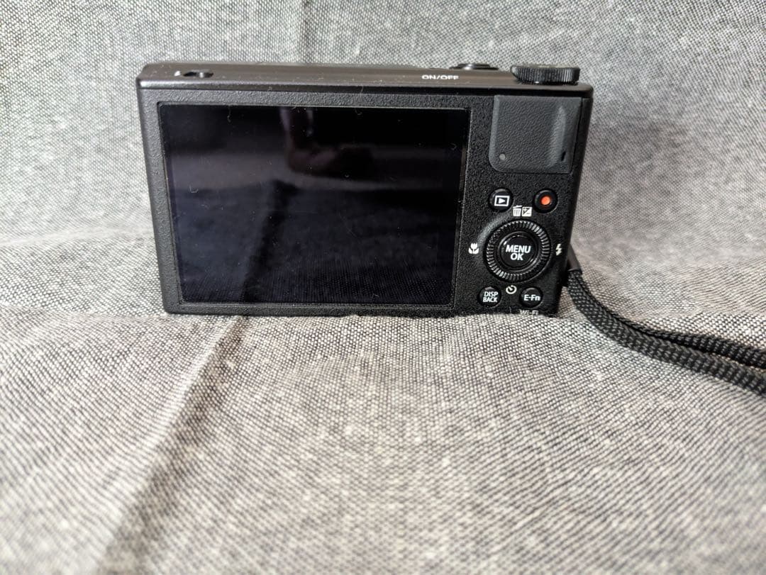 FUJIFILM　富士フィルム XQ1