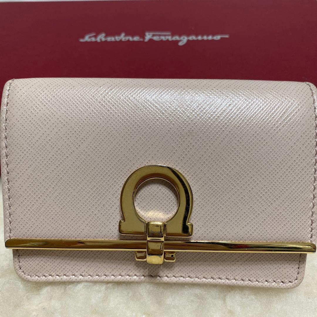 フェラガモ　SalvatoreFerragamo　名刺/カードケース　ガンチーニ