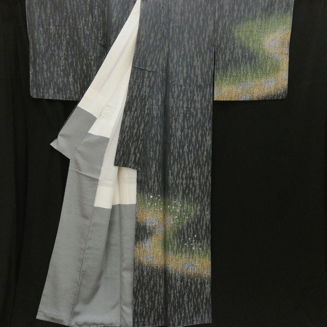 しゃれ訪問着(袷)　(銀通し銀河紋様　オーロラ風　墨黒色系　落款　小サイズ)