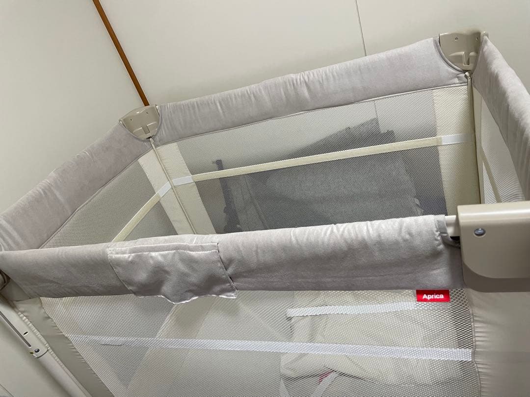 値下げ〇 Aprica ココネルエアープラス ホワイトベージュ