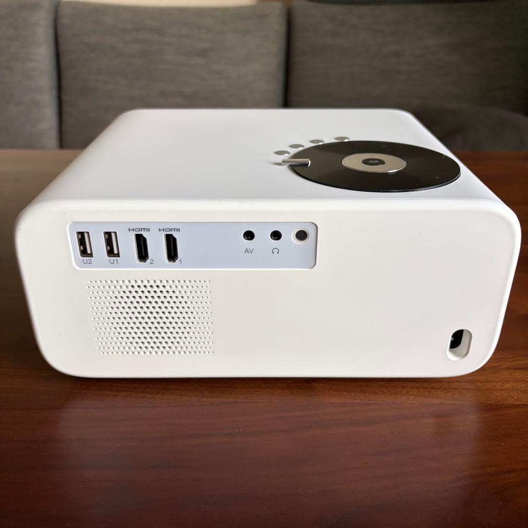 【美品】WiMius P63 プロジェクター