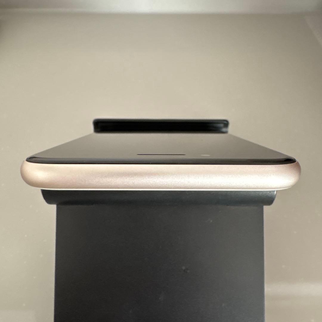 iPhone SE (第3世代)ホワイト64GB 箱・ケーブル付き　SIMフリー