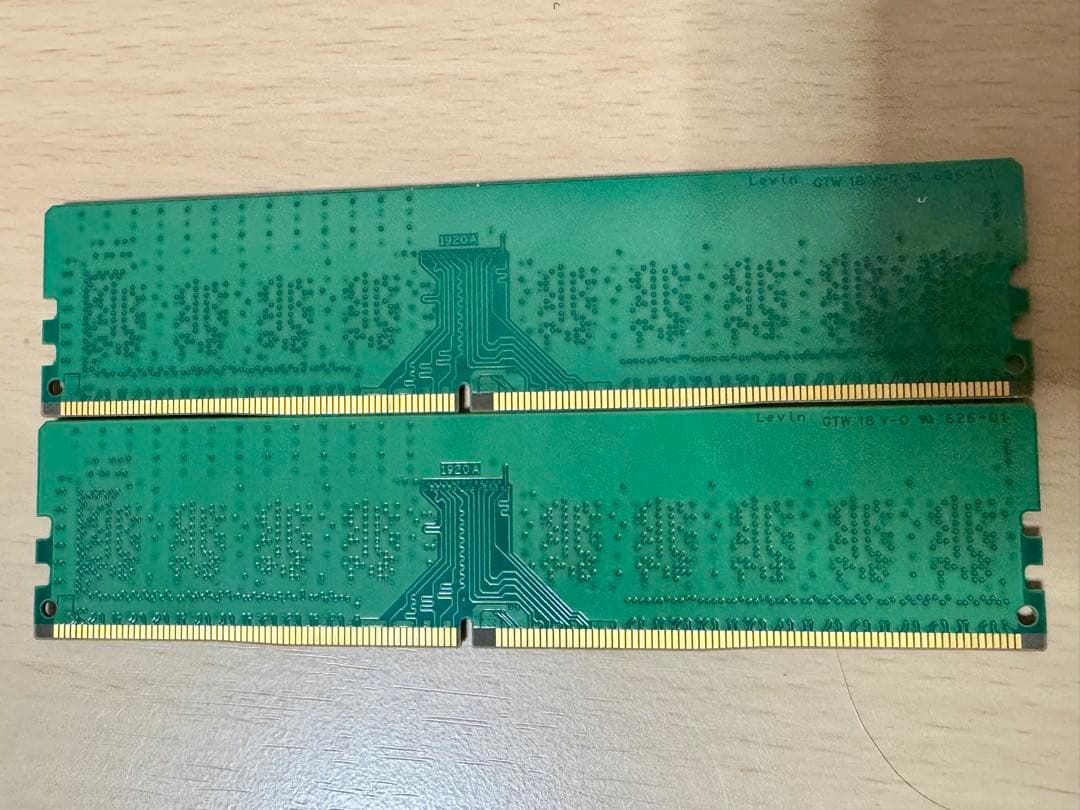新品-未使用crucial8GB 2枚組16GB DDR4 2133MHzメモリ