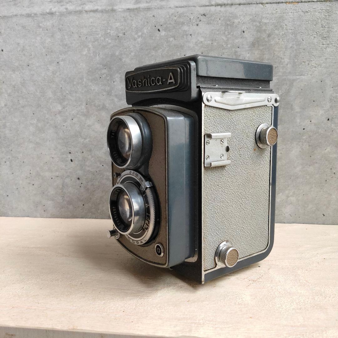 Yashica Yashica-A 二眼レフカメラ