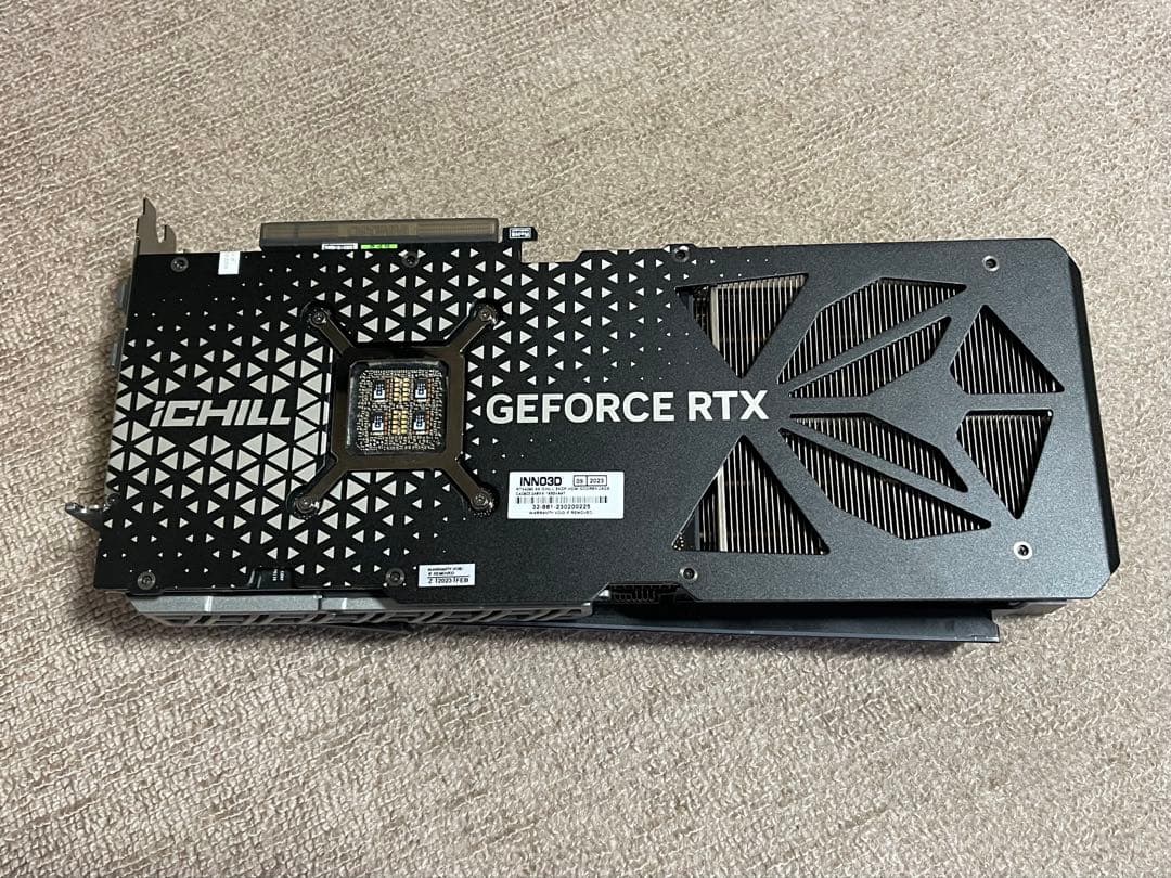 グラフィックボード・グラボ・ビデオカード INNO3D GEFORCE RTX 4090 ICHILL X3