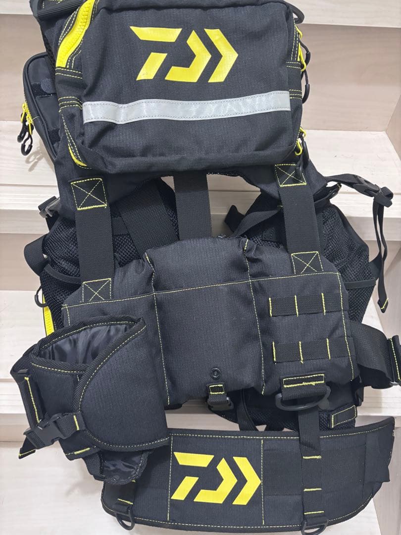 ダイワ　ゲームベストⅢ　超美品！