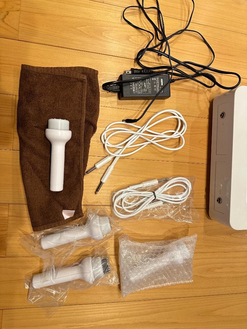 業務用美容機器　ポレロ -PoReRo-　エレクトロポレーション