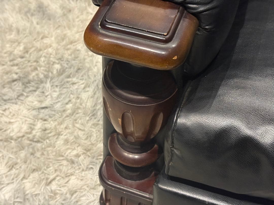 ②karimoku カリモク　レザーソファ　本革　リベット打ち　アンティーク　G